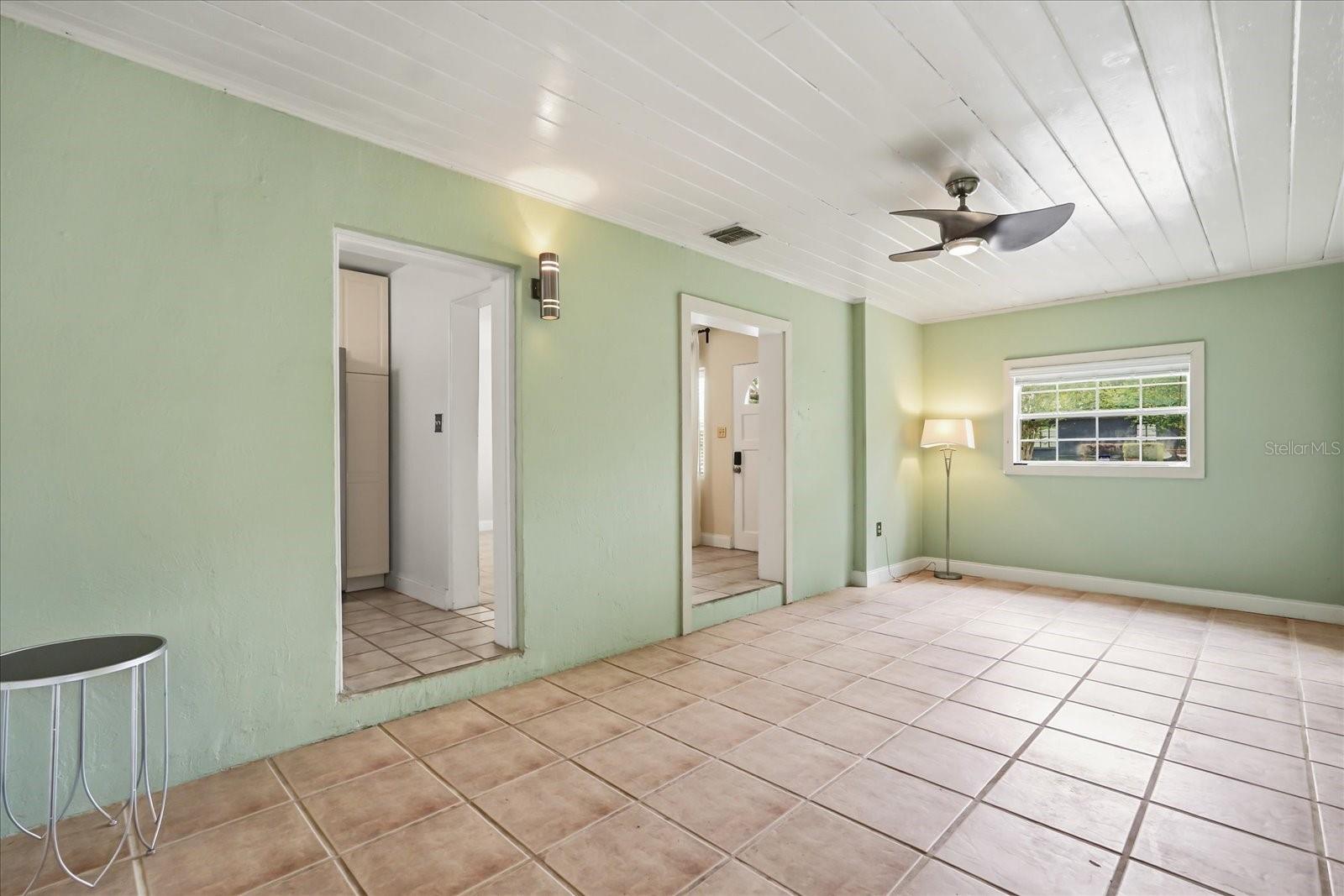 2515 LAURA PL, ORLANDO, FL, 32803