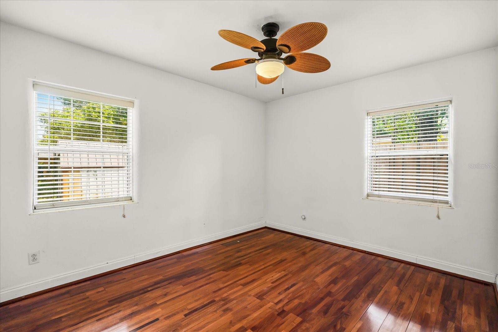 2515 LAURA PL, ORLANDO, FL, 32803