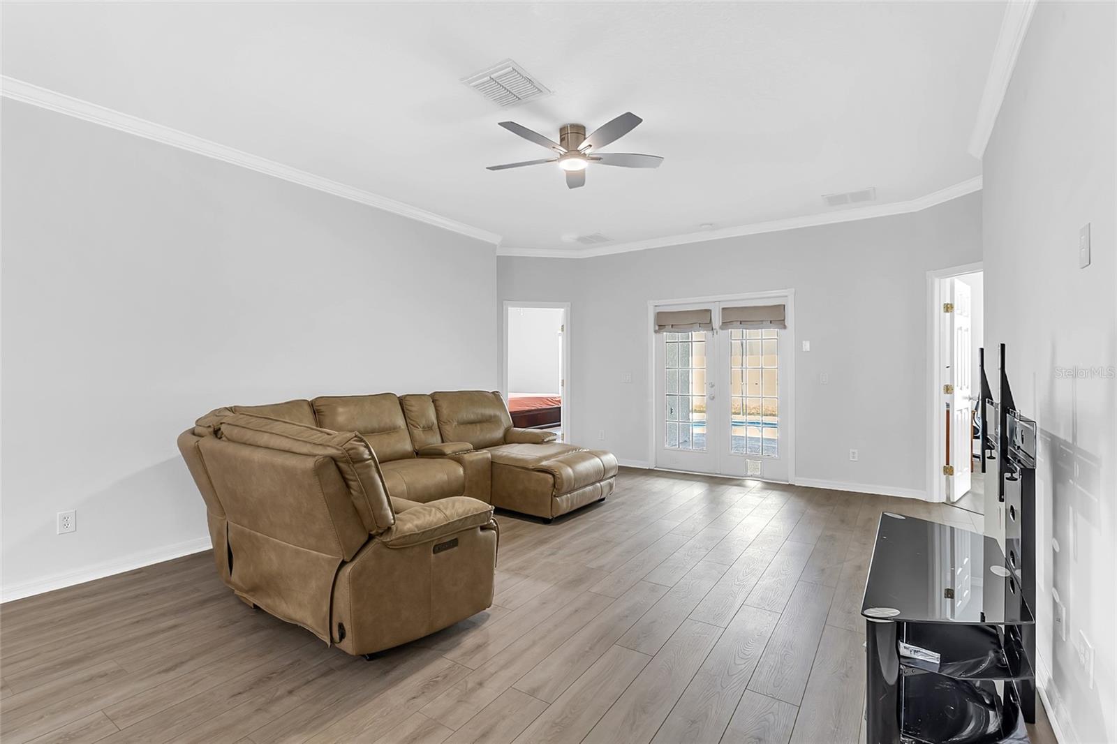 1905 MAGICAL LN, KISSIMMEE, FL, 34744