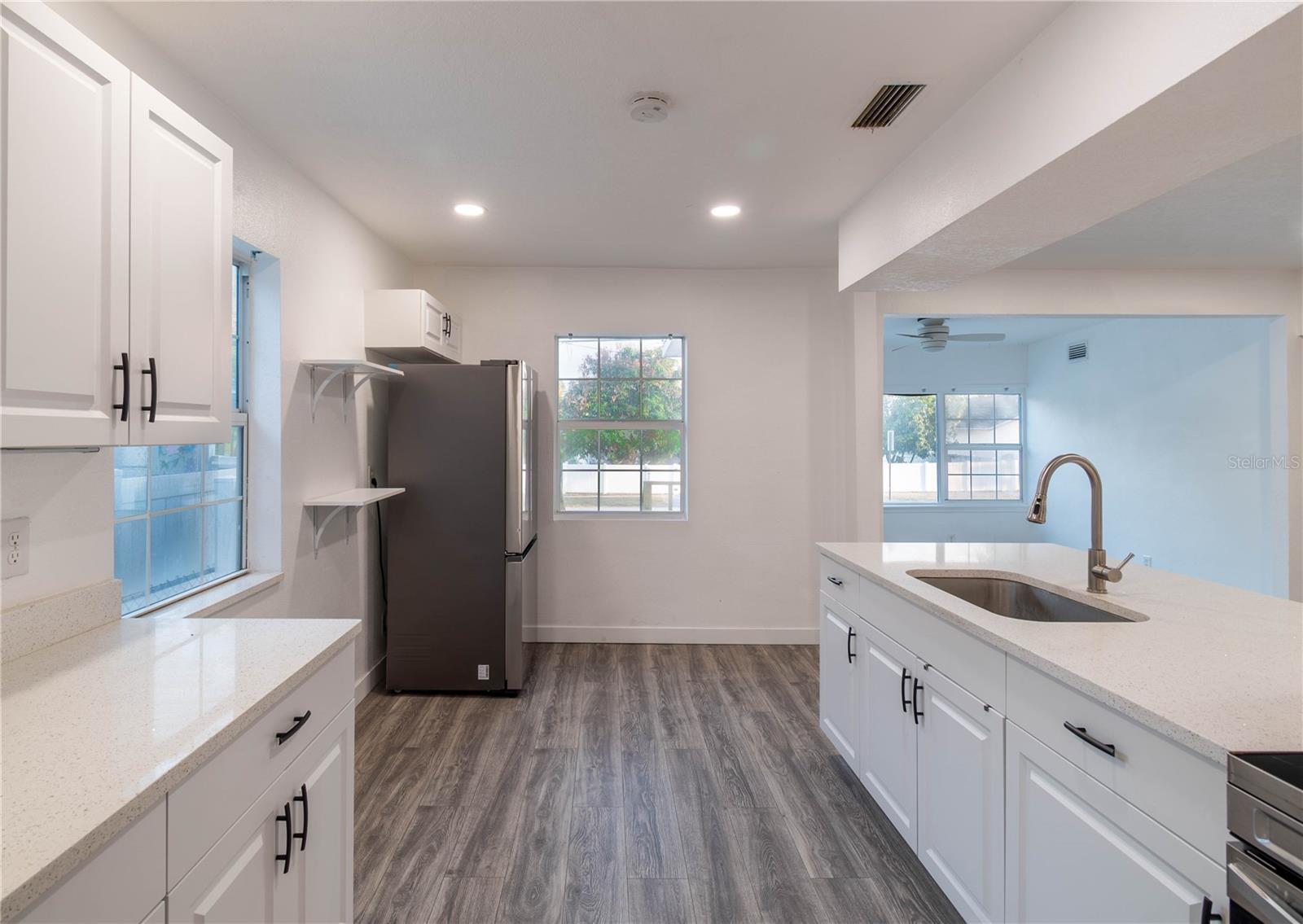 3408 BOOTH ST, SAFETY HARBOR, FL, 34695