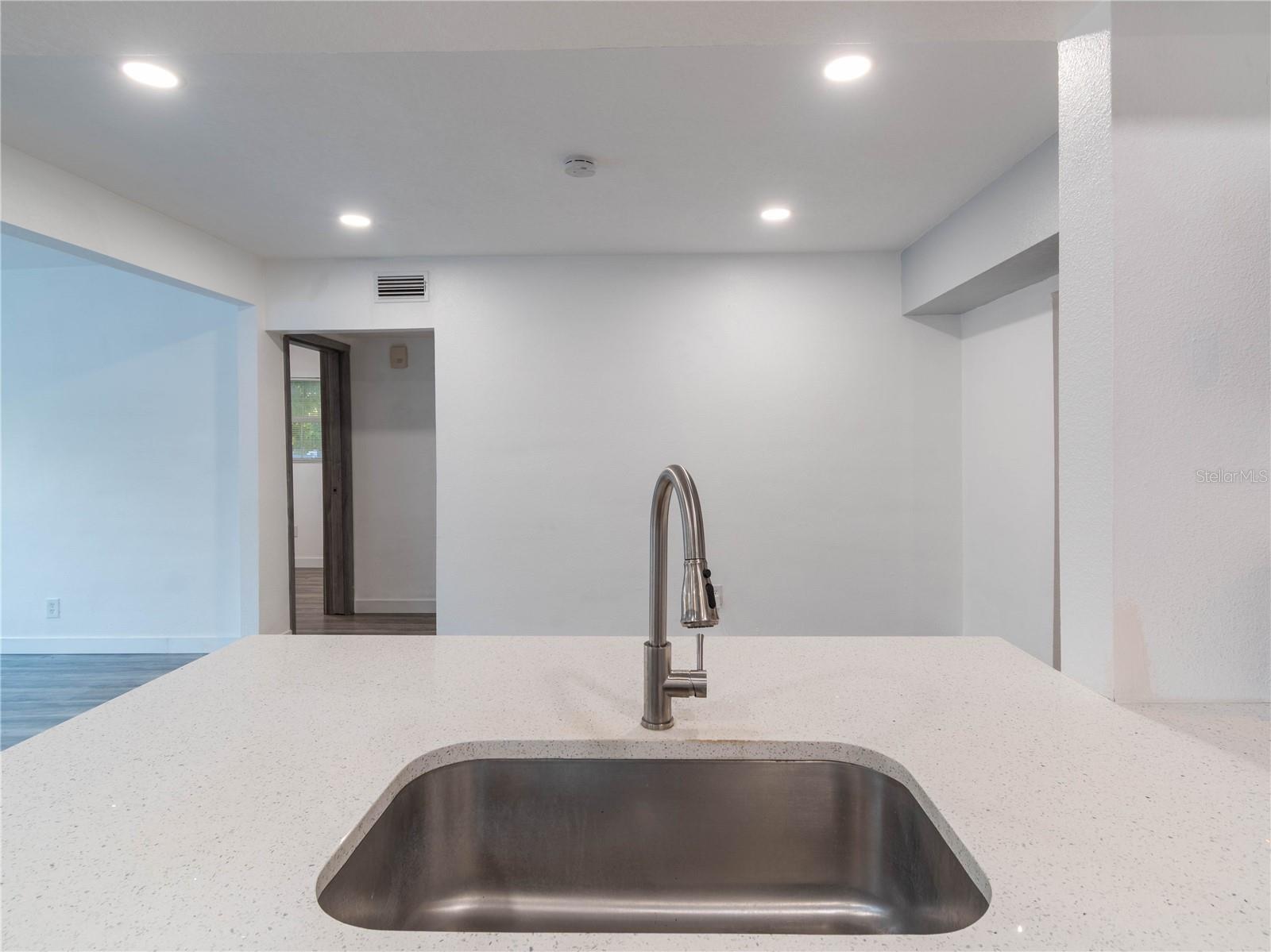 3408 BOOTH ST, SAFETY HARBOR, FL, 34695