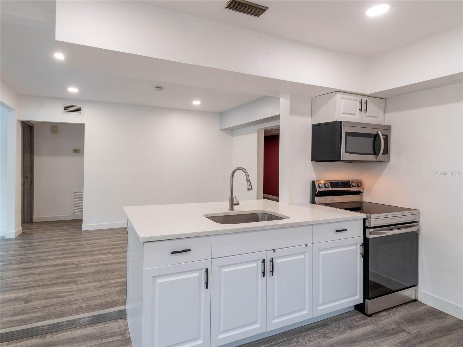 3408 BOOTH ST, SAFETY HARBOR, FL, 34695