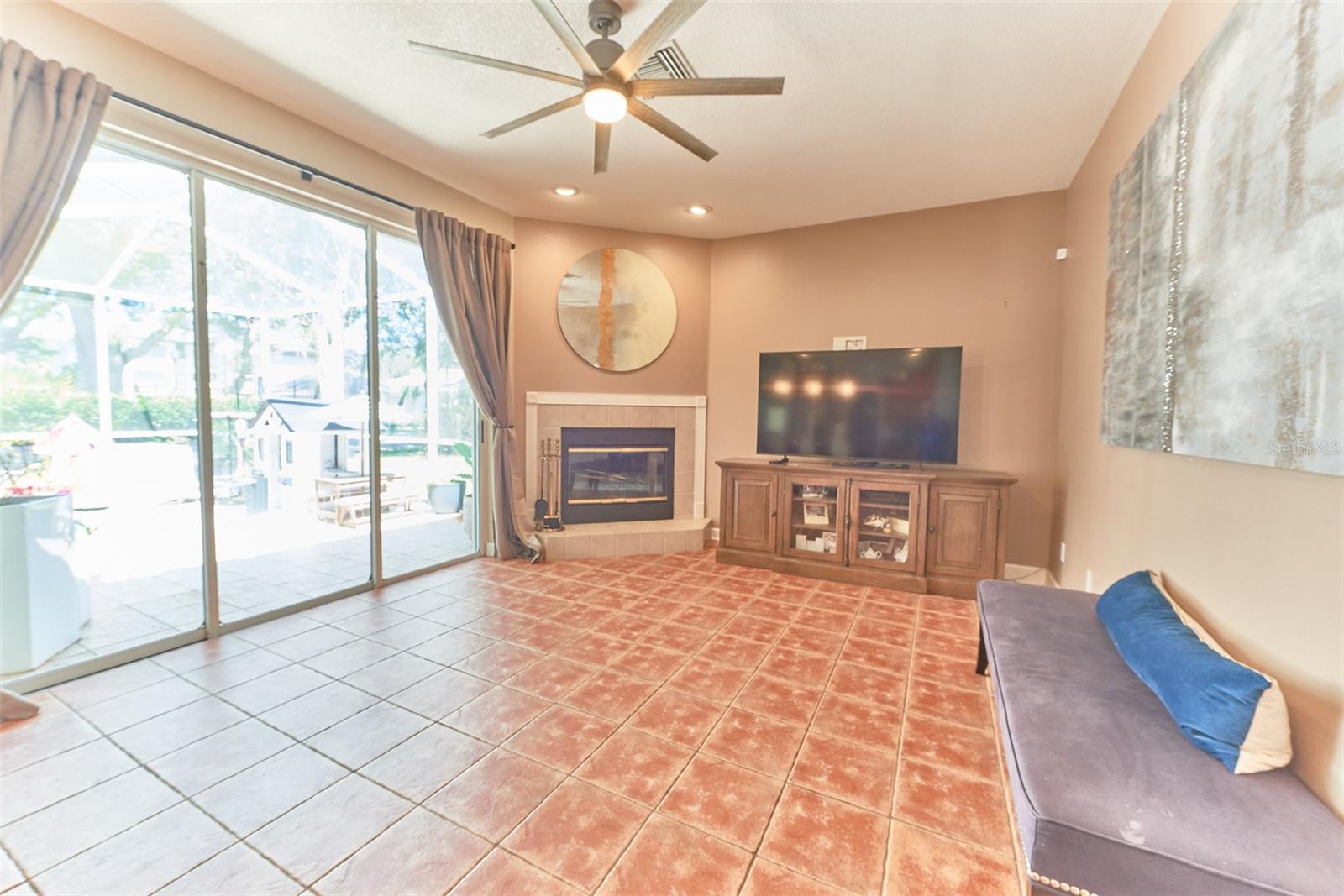 9302 HERITAGE OAK CT, TAMPA, FL, 33647