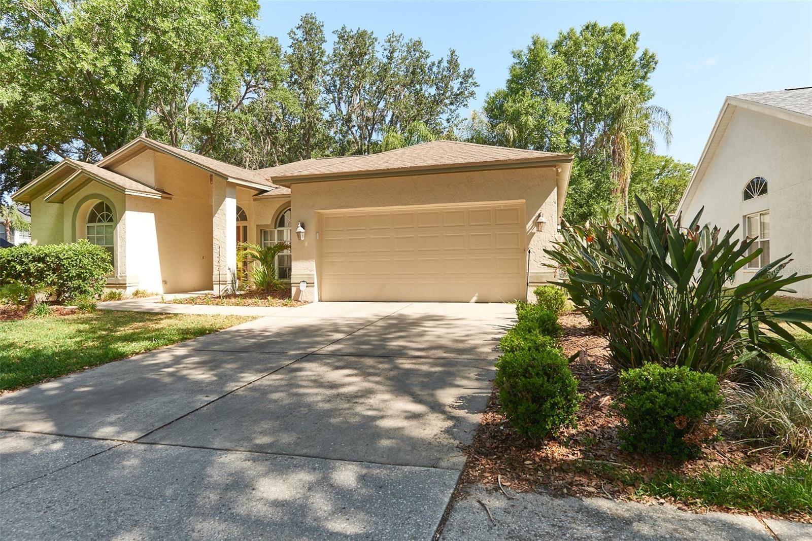 9302 HERITAGE OAK CT, TAMPA, FL, 33647