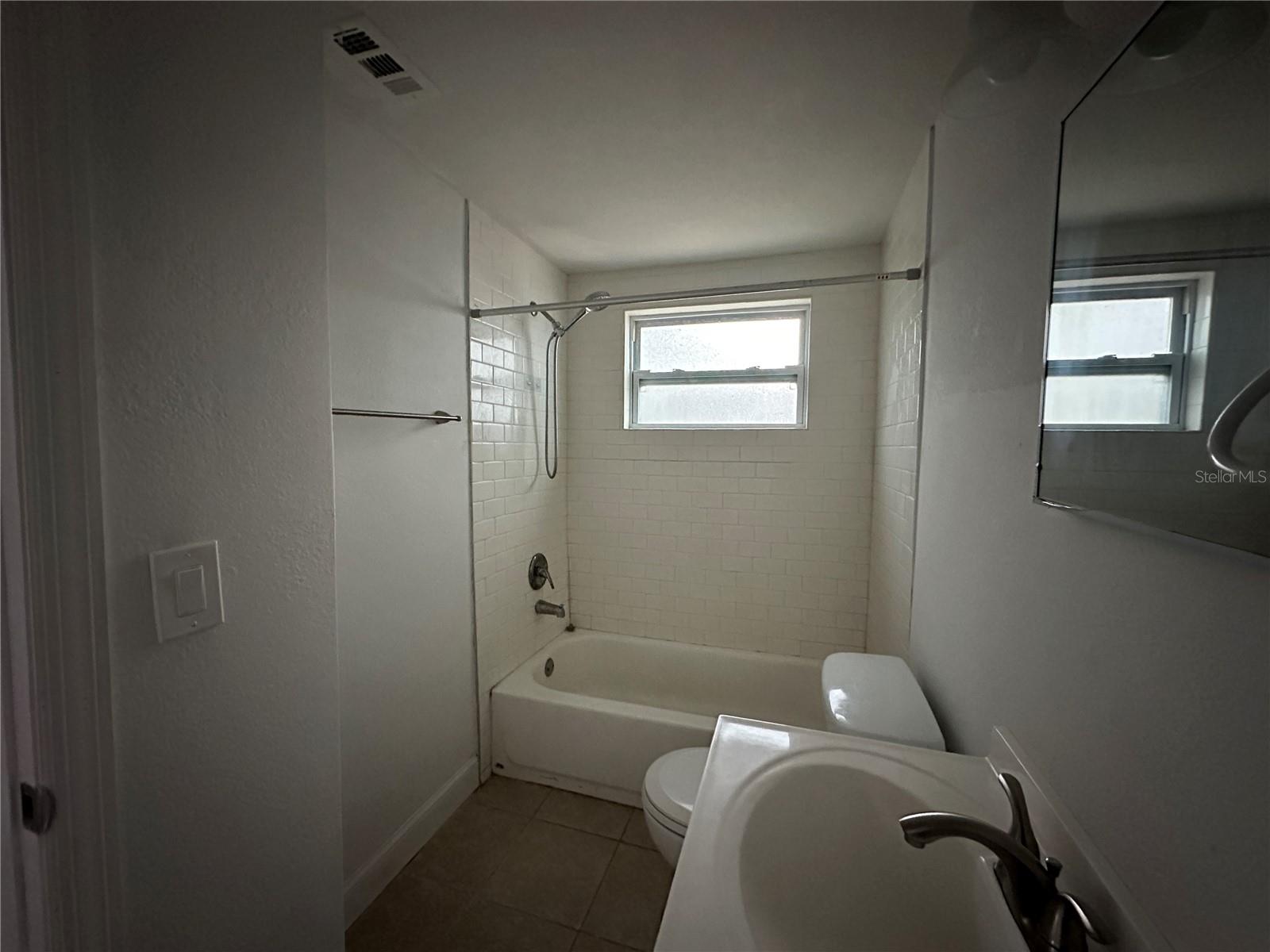 450 88TH AVE N, ST PETERSBURG, FL, 33702
