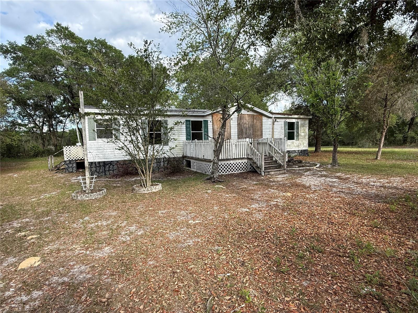18710 SE 61ST STREET RD, OCKLAWAHA, FL, 32179