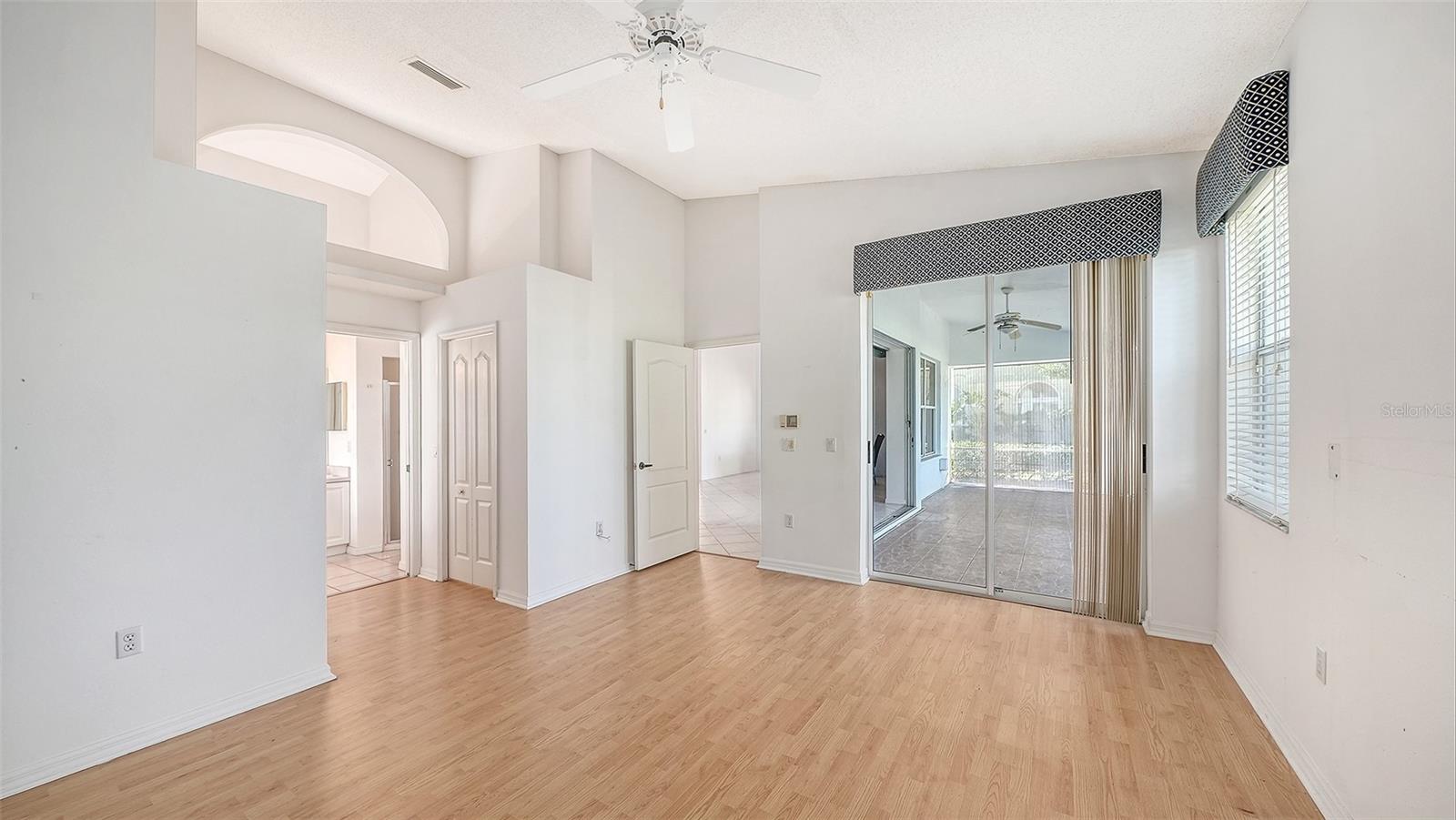 8928 WHITEMARSH AVE, SARASOTA, FL, 34238