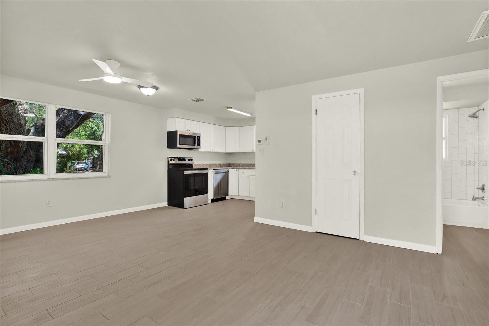 1187 BASS BLVD #B, DUNEDIN, FL, 34698