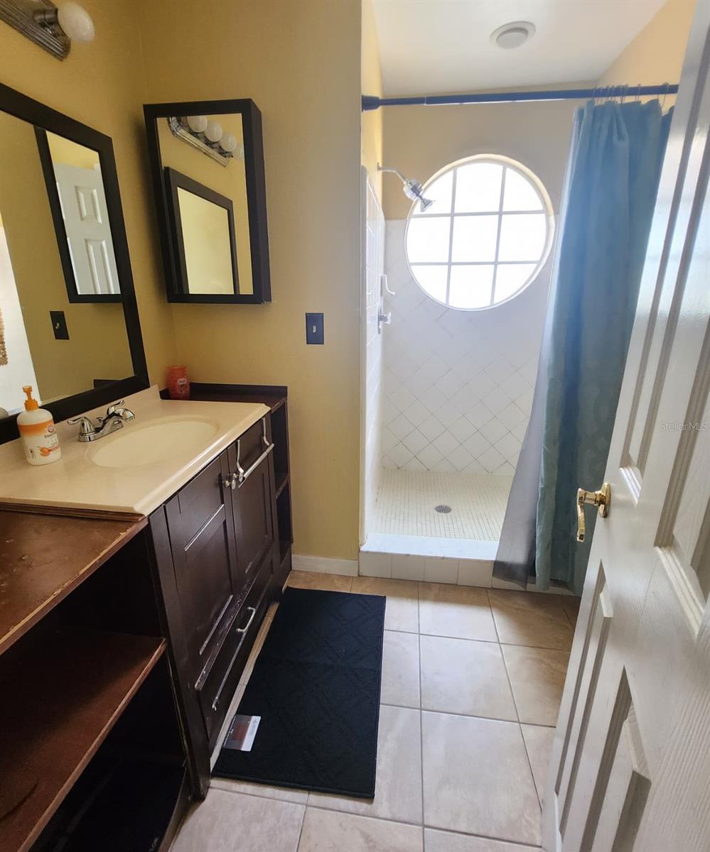 2456 SWEETWATER CLUB CIR #20, KISSIMMEE, FL, 34746