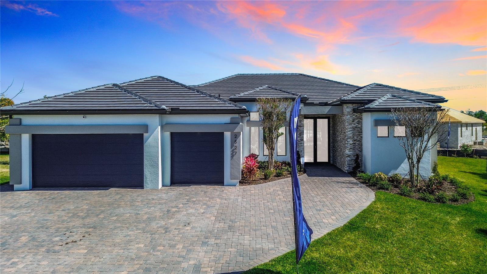 2527 GLEASON PKWY, CAPE CORAL, FL, 33914