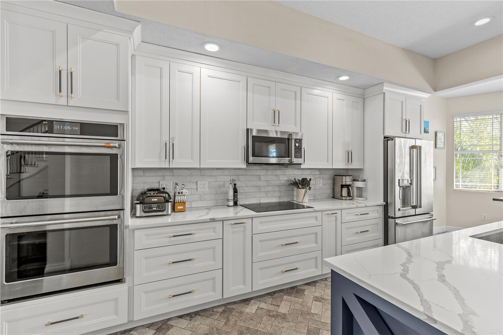 897 POINT SEASIDE DR, CRYSTAL BEACH, FL, 34681