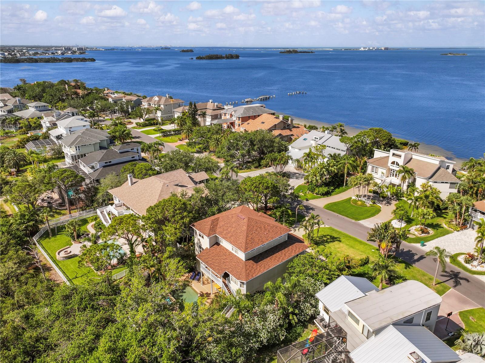 897 POINT SEASIDE DR, CRYSTAL BEACH, FL, 34681