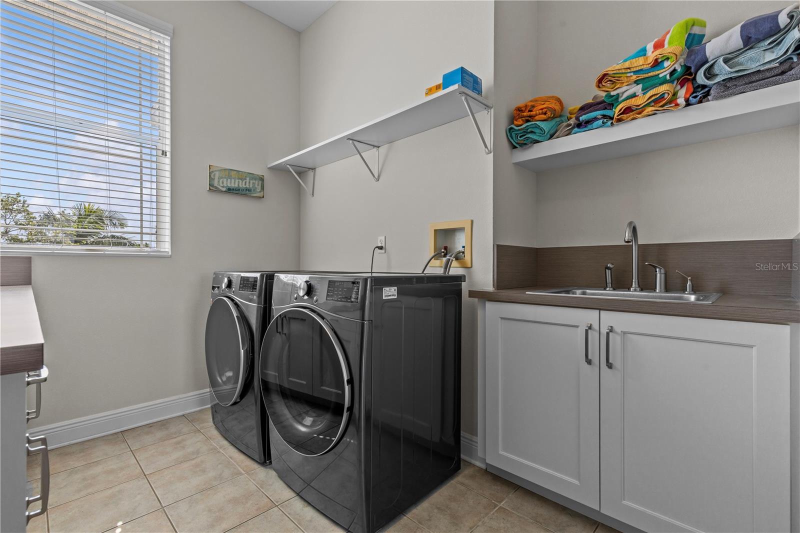 897 POINT SEASIDE DR, CRYSTAL BEACH, FL, 34681