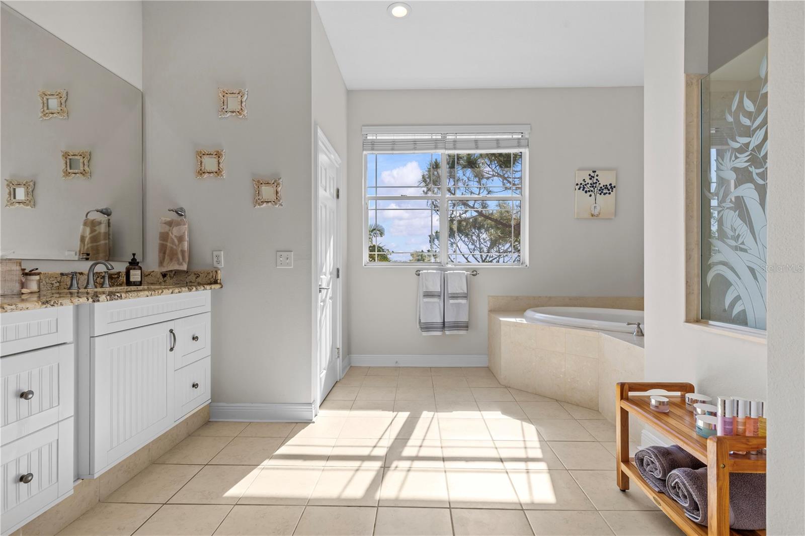897 POINT SEASIDE DR, CRYSTAL BEACH, FL, 34681