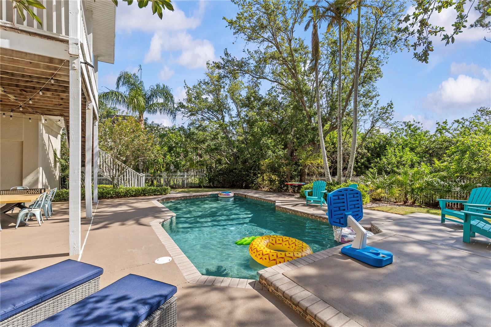897 POINT SEASIDE DR, CRYSTAL BEACH, FL, 34681