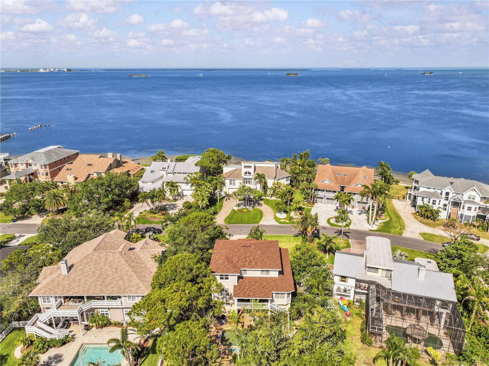 897 POINT SEASIDE DR, CRYSTAL BEACH, FL, 34681