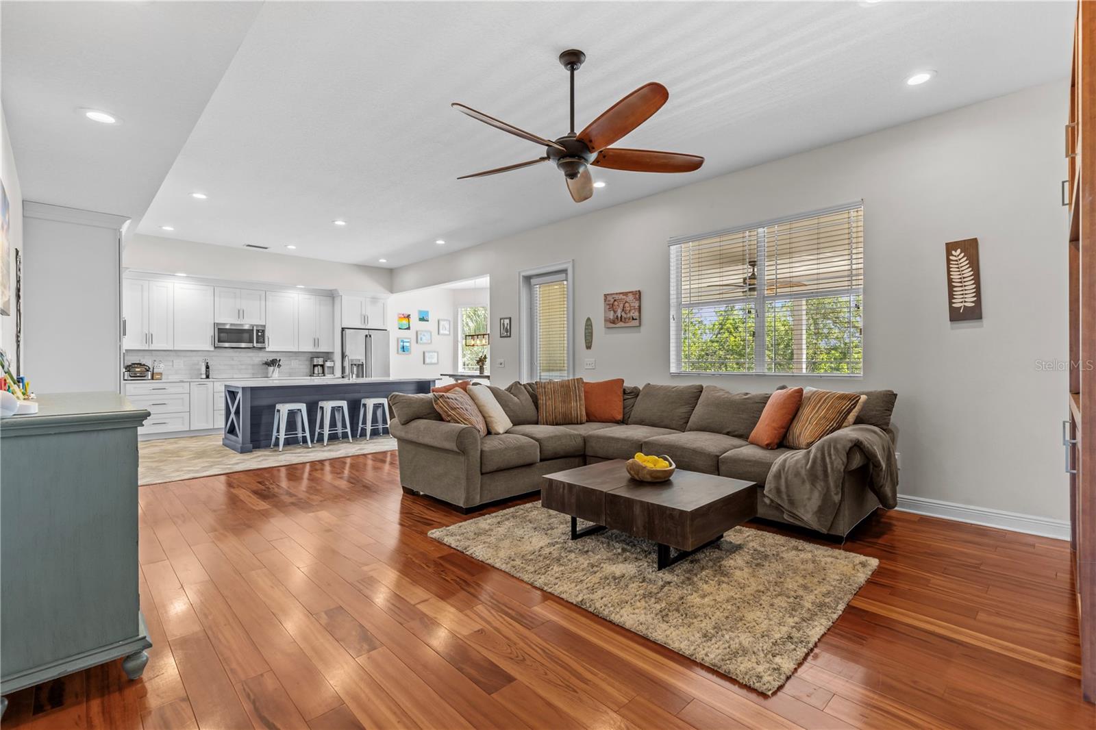 897 POINT SEASIDE DR, CRYSTAL BEACH, FL, 34681