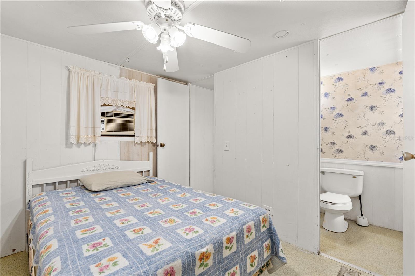 2400 SAN MIGUEL AVE, AVON PARK, FL, 33825