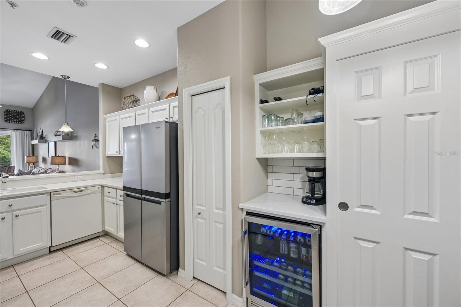 1003 FAIRWAYCOVE LN #201, BRADENTON, FL, 34212