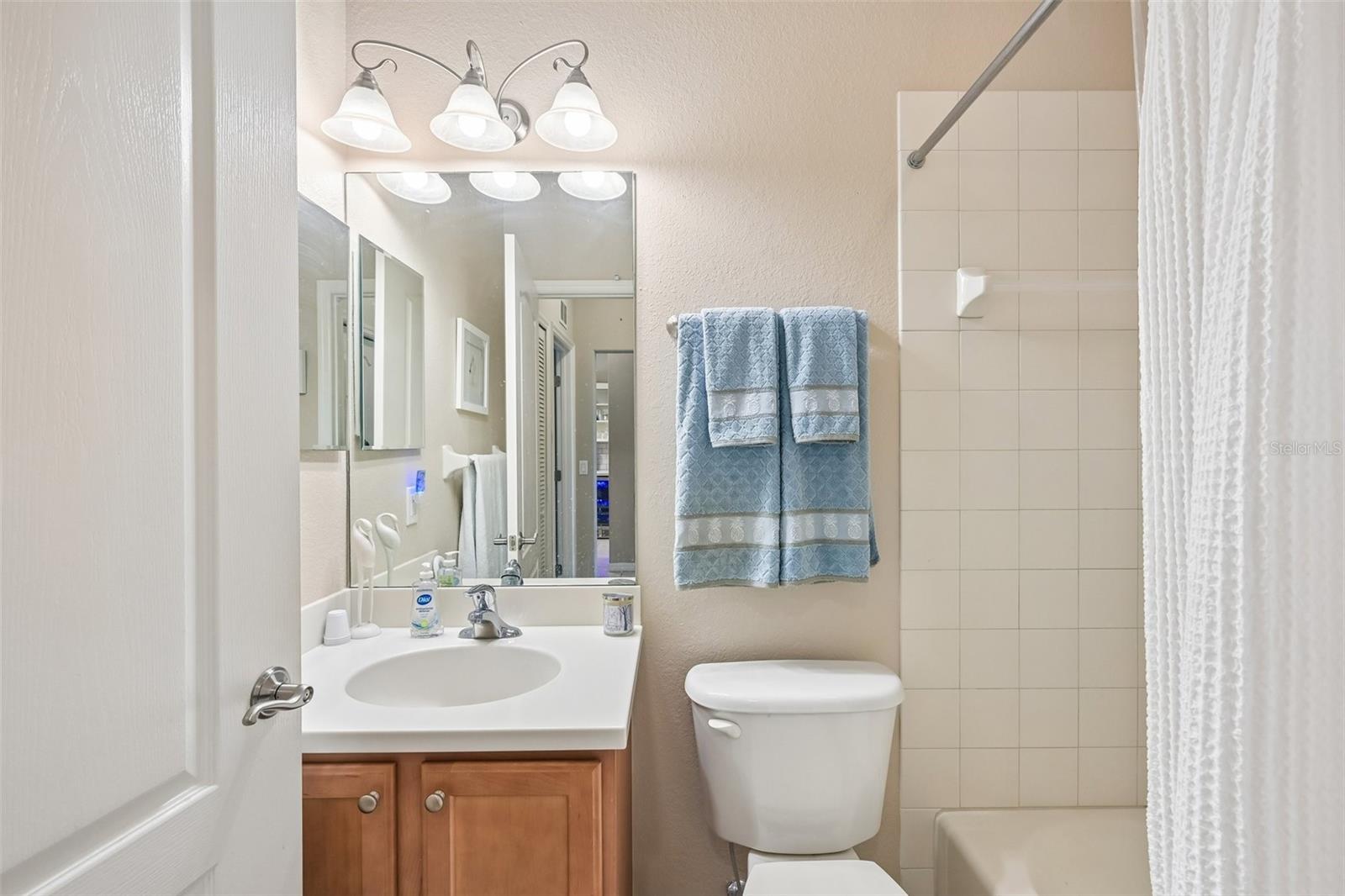 1003 FAIRWAYCOVE LN #201, BRADENTON, FL, 34212