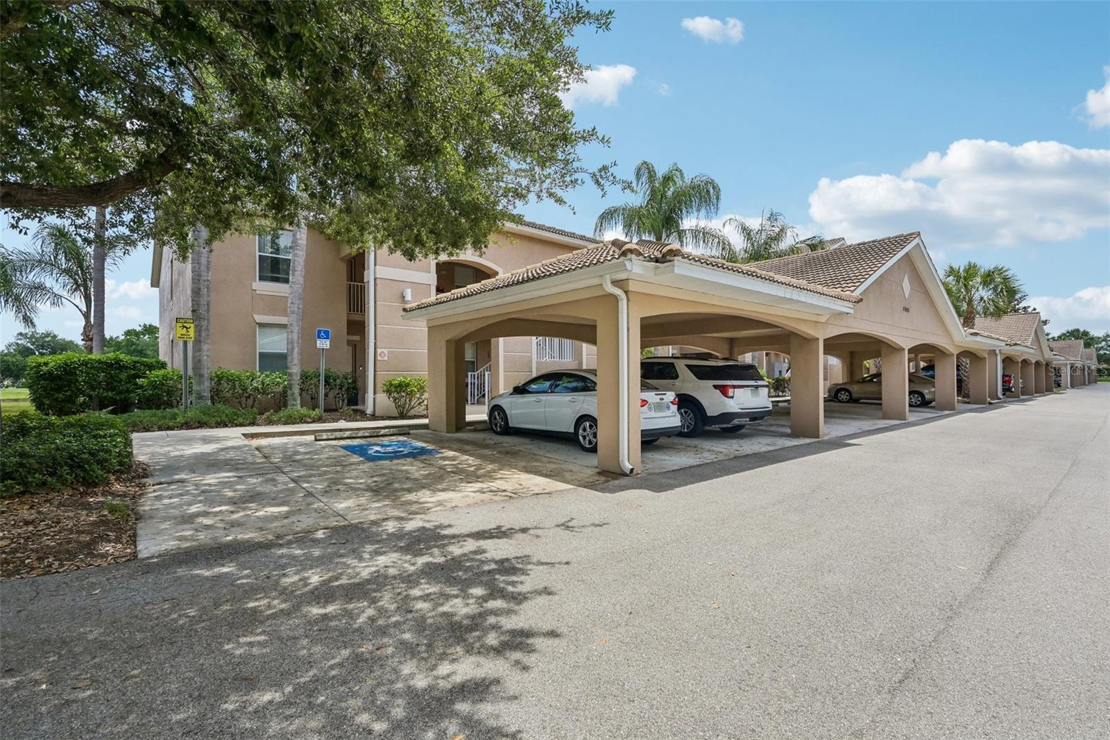 1003 FAIRWAYCOVE LN #201, BRADENTON, FL, 34212