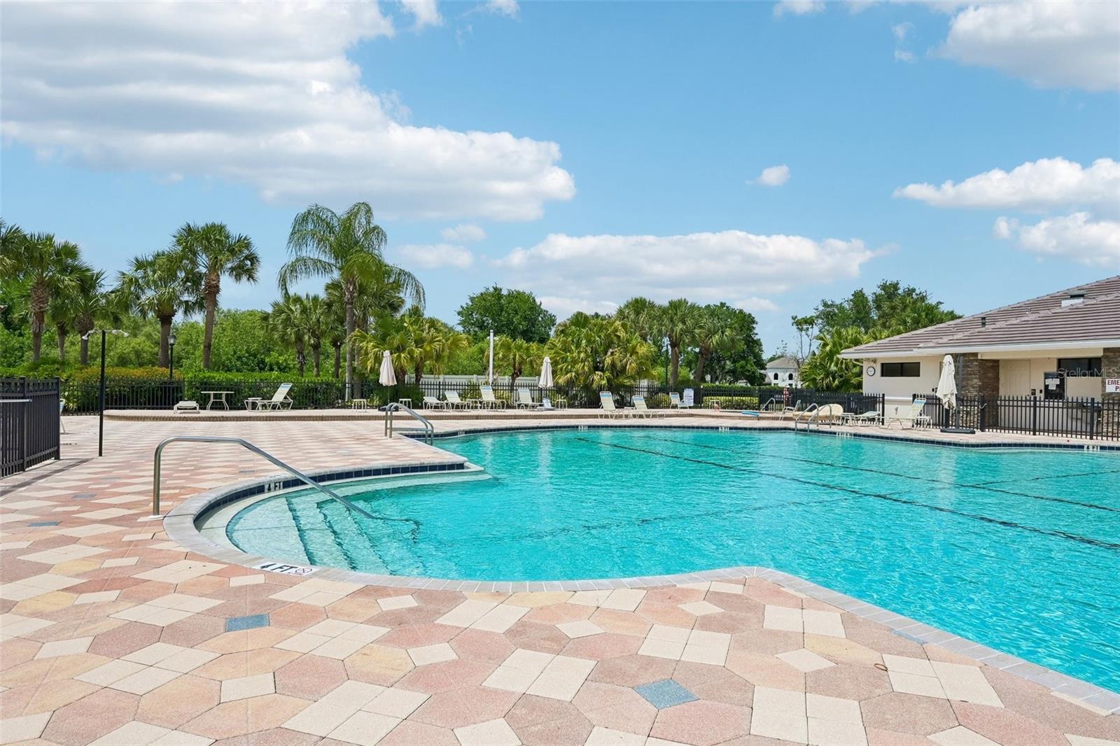 1003 FAIRWAYCOVE LN #201, BRADENTON, FL, 34212