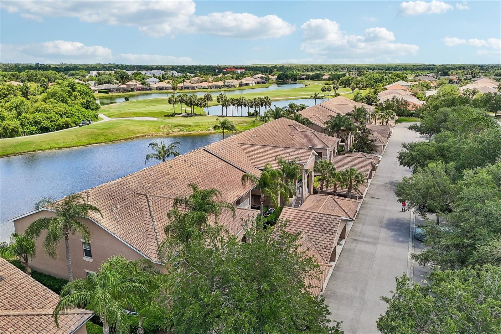 1003 FAIRWAYCOVE LN #201, BRADENTON, FL, 34212