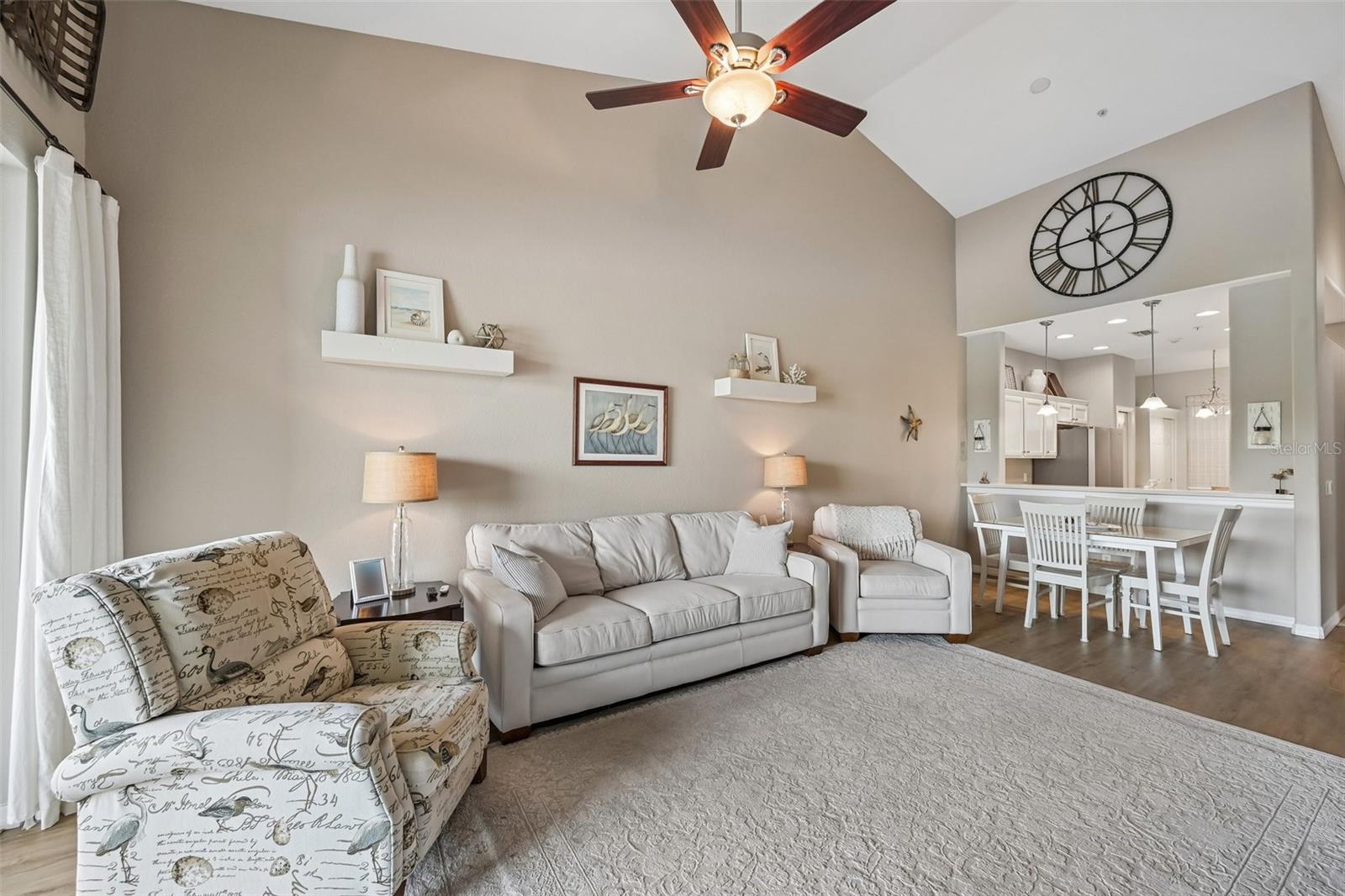 1003 FAIRWAYCOVE LN #201, BRADENTON, FL, 34212