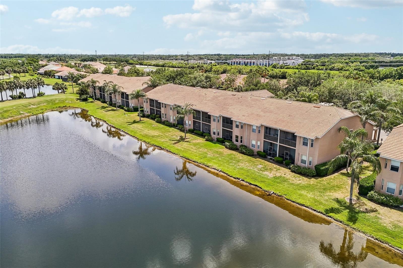 1003 FAIRWAYCOVE LN #201, BRADENTON, FL, 34212
