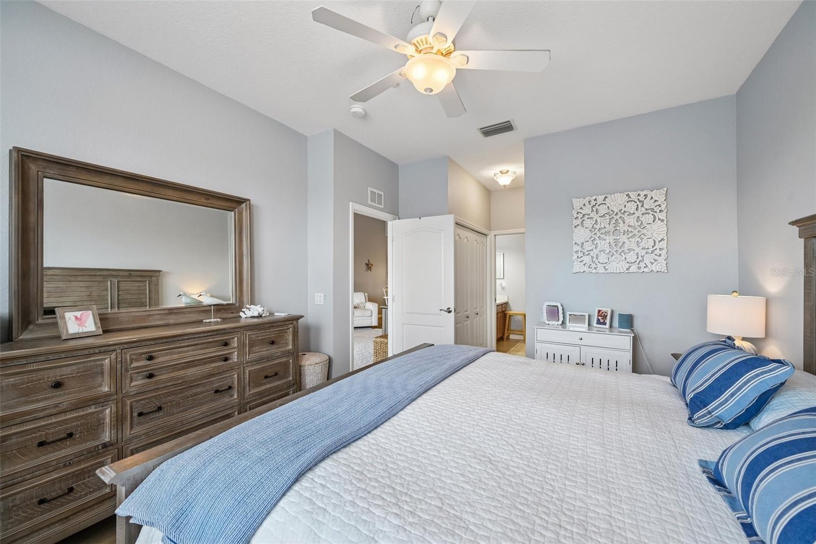 1003 FAIRWAYCOVE LN #201, BRADENTON, FL, 34212
