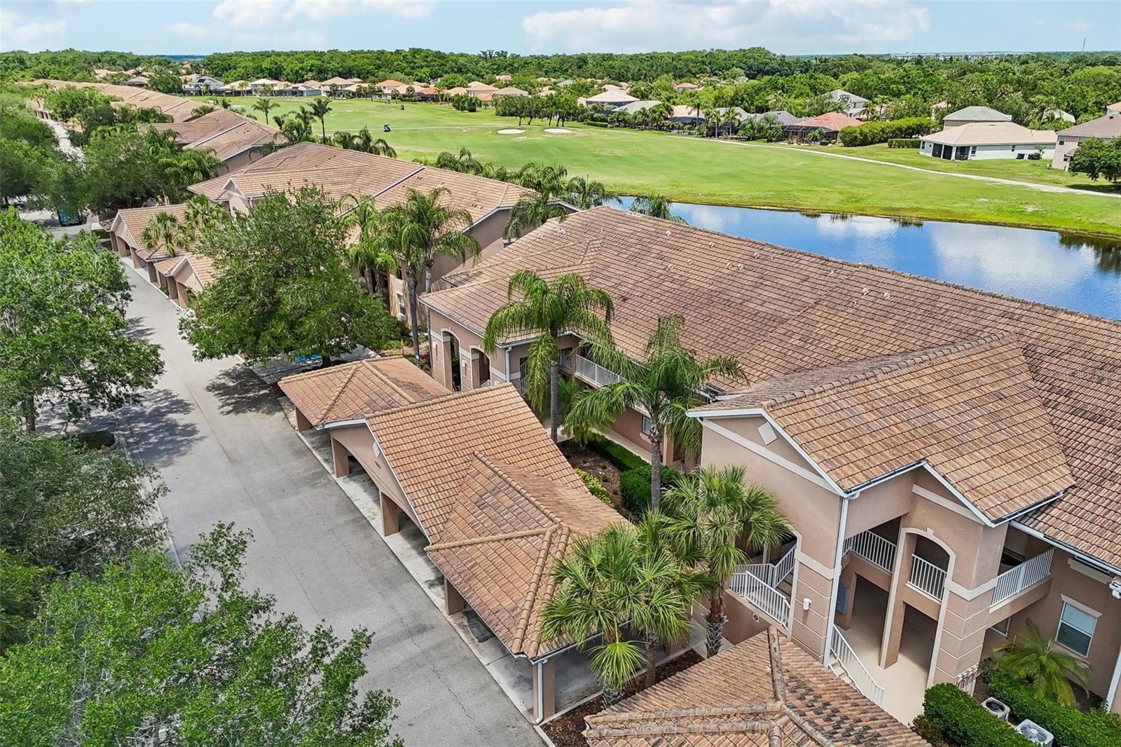 1003 FAIRWAYCOVE LN #201, BRADENTON, FL, 34212