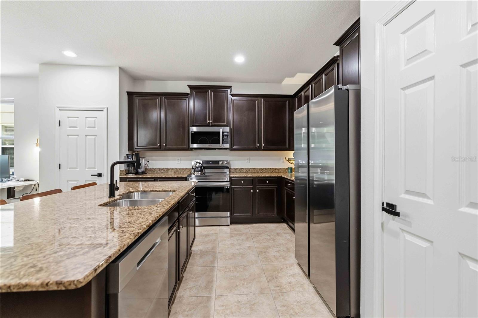 9040 ASPEN HOLLOW PL, RIVERVIEW, FL, 33578