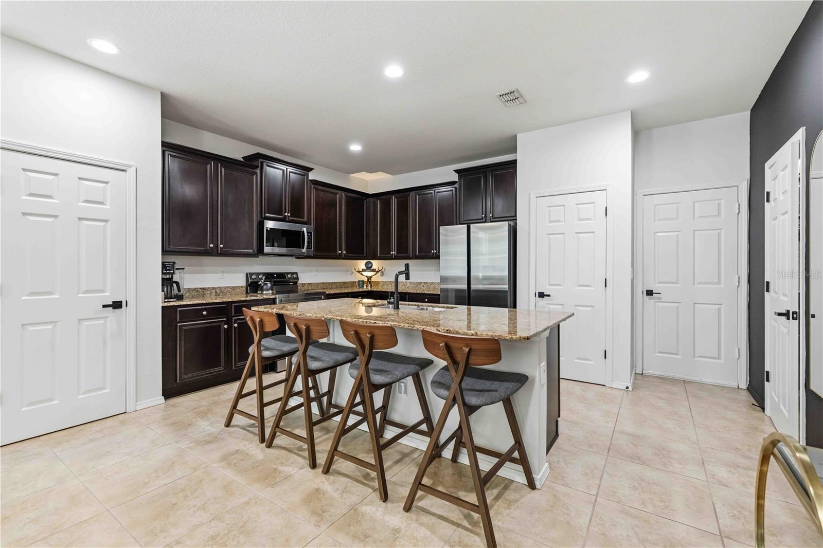 9040 ASPEN HOLLOW PL, RIVERVIEW, FL, 33578