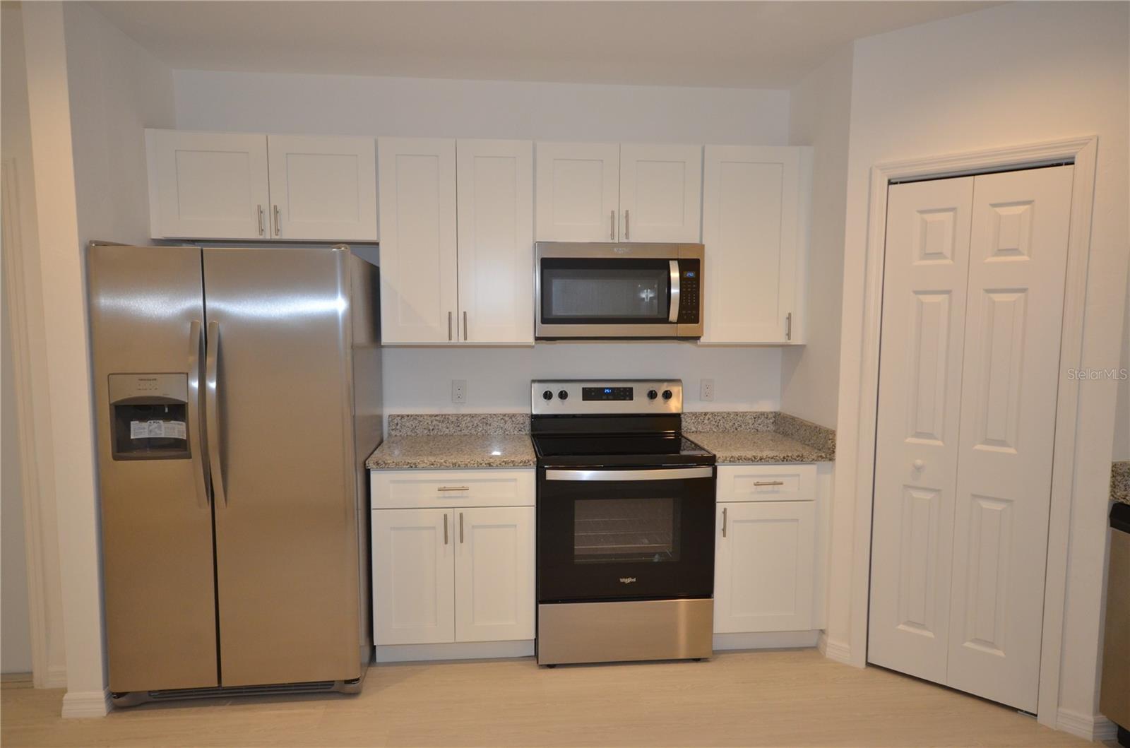 3306 BASSIE CT, FORT MYERS, FL, 33916