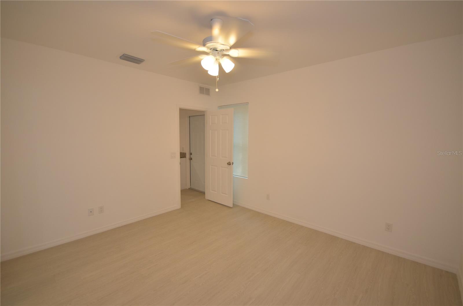 3306 BASSIE CT, FORT MYERS, FL, 33916