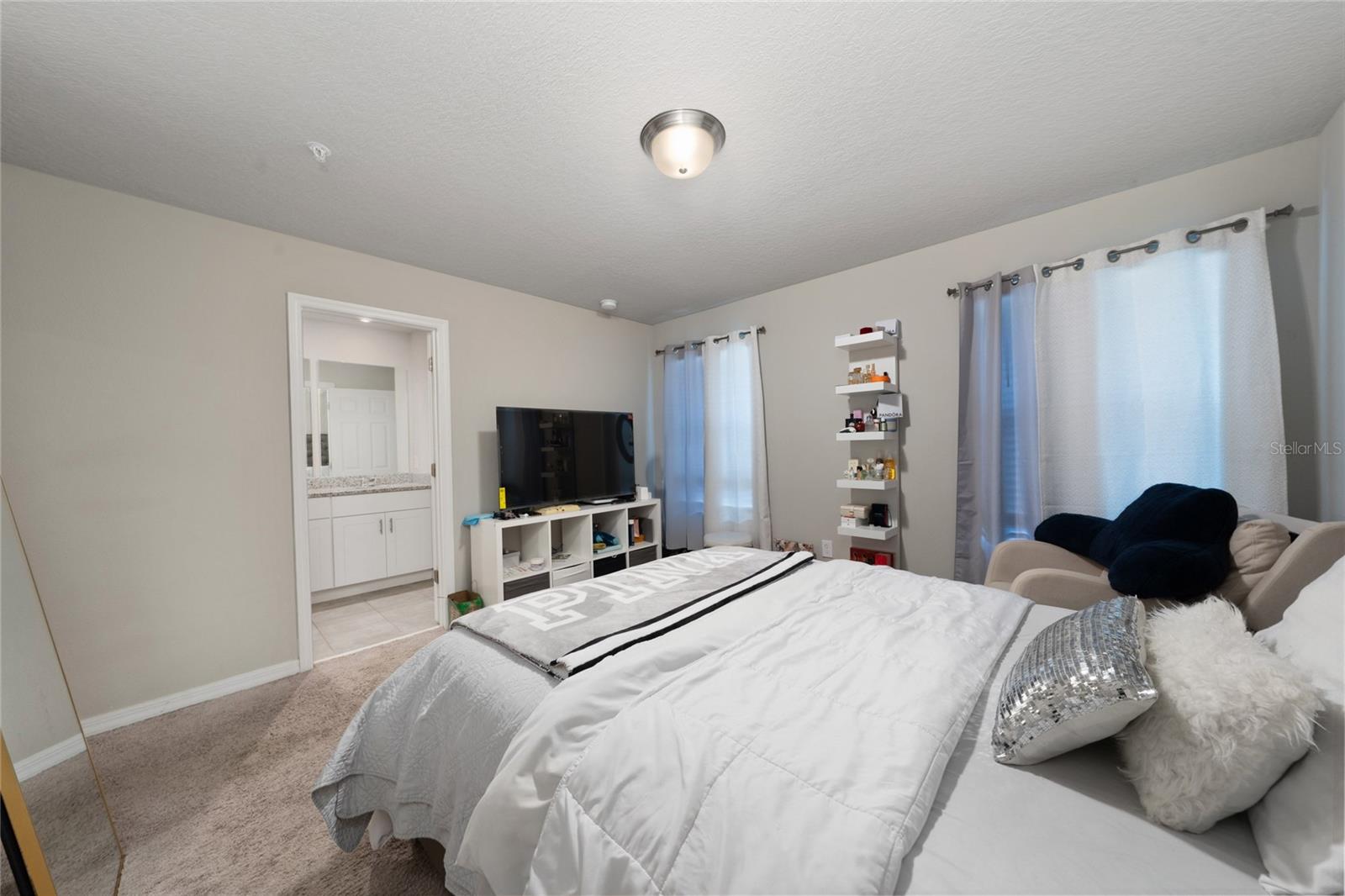 2043 HAREBELL LN, OCOEE, FL, 34761