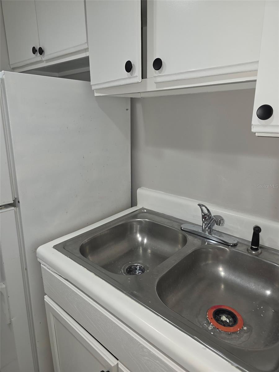 921 W OAK RIDGE RD #C, ORLANDO, FL, 32809