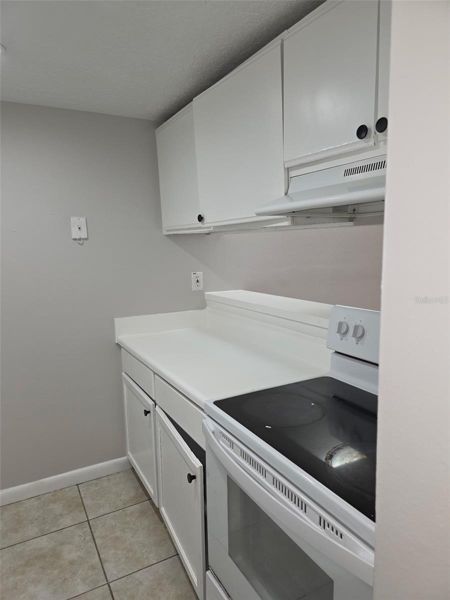 921 W OAK RIDGE RD #C, ORLANDO, FL, 32809