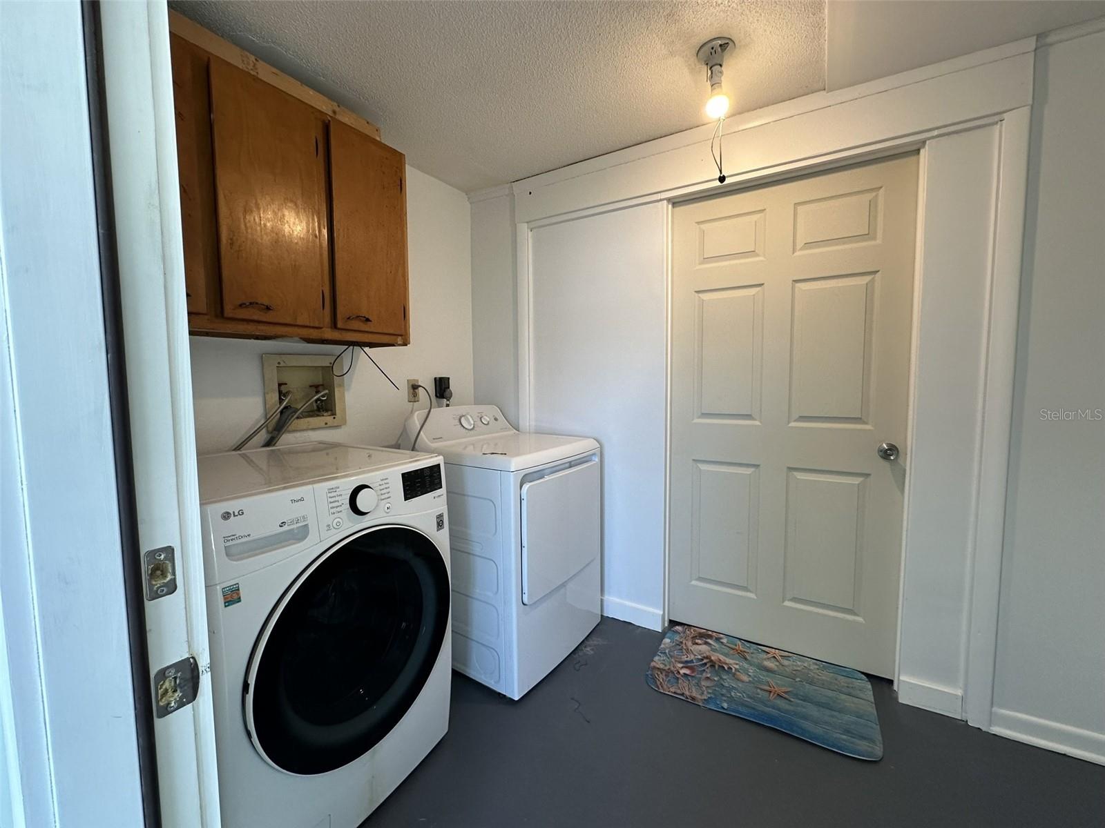 835 CONREID DR NE, PORT CHARLOTTE, FL, 33952