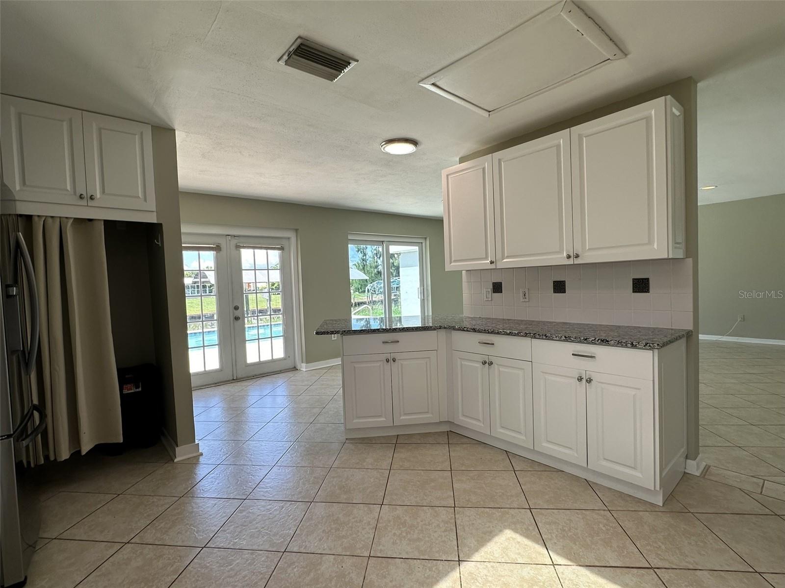 835 CONREID DR NE, PORT CHARLOTTE, FL, 33952