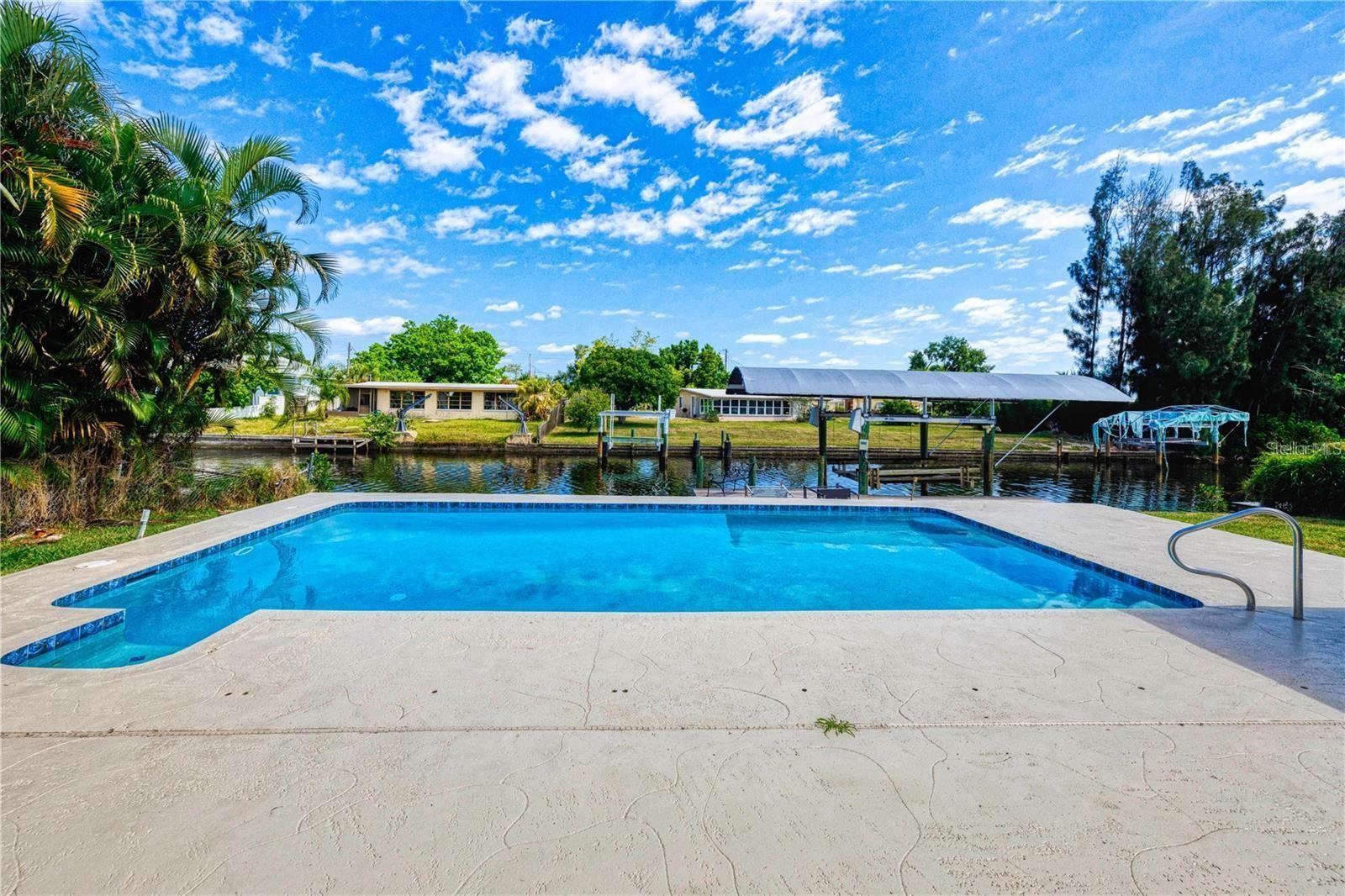 835 CONREID DR NE, PORT CHARLOTTE, FL, 33952