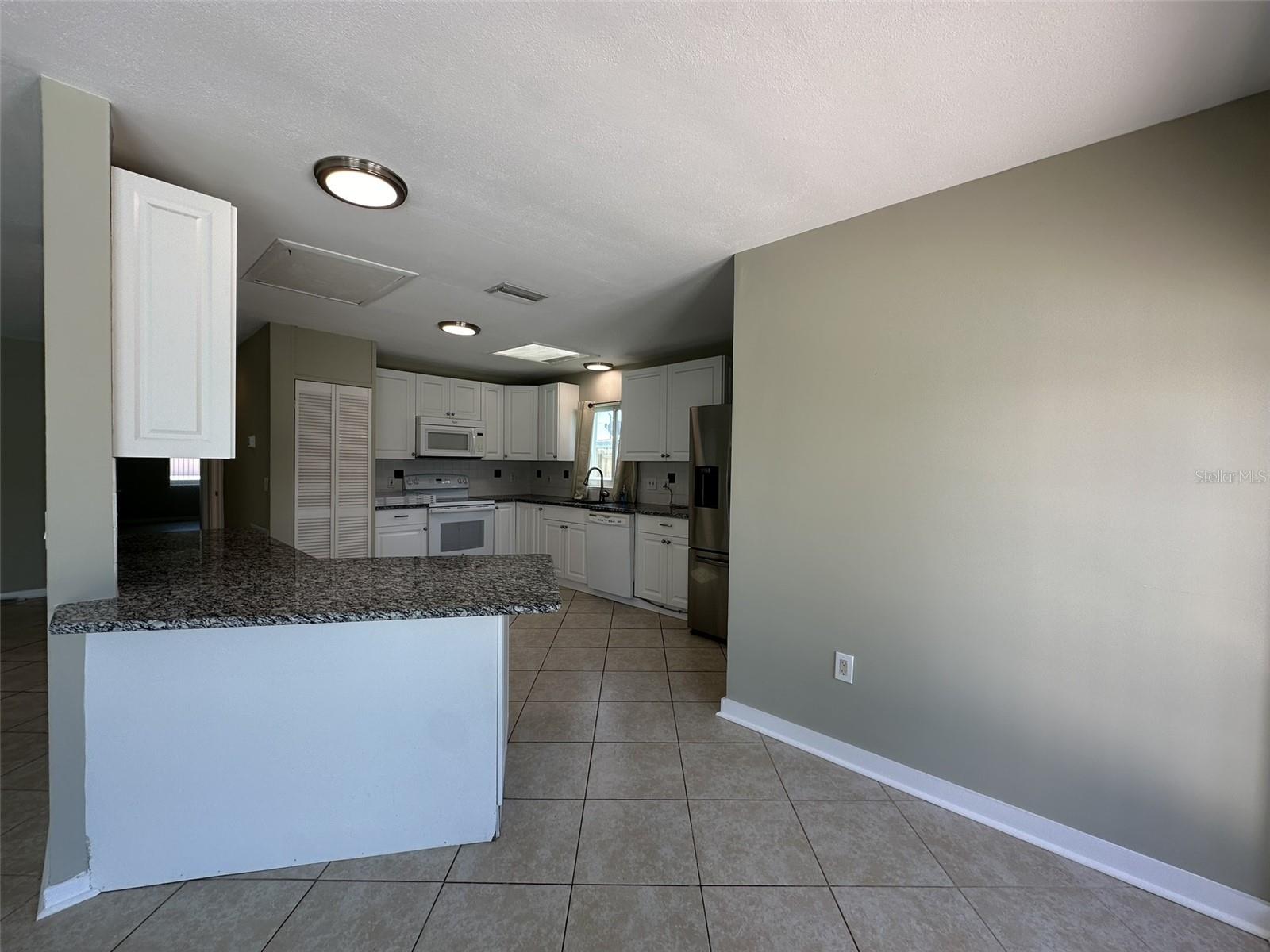 835 CONREID DR NE, PORT CHARLOTTE, FL, 33952