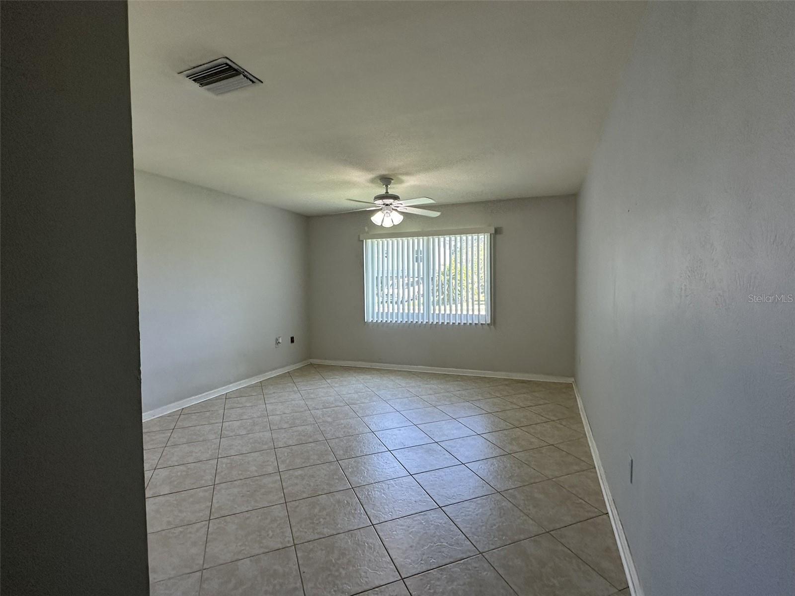 835 CONREID DR NE, PORT CHARLOTTE, FL, 33952