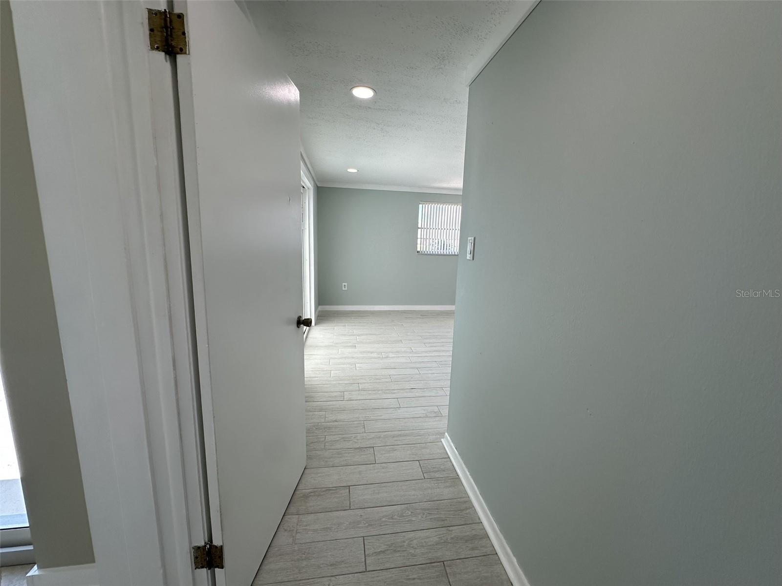 835 CONREID DR NE, PORT CHARLOTTE, FL, 33952