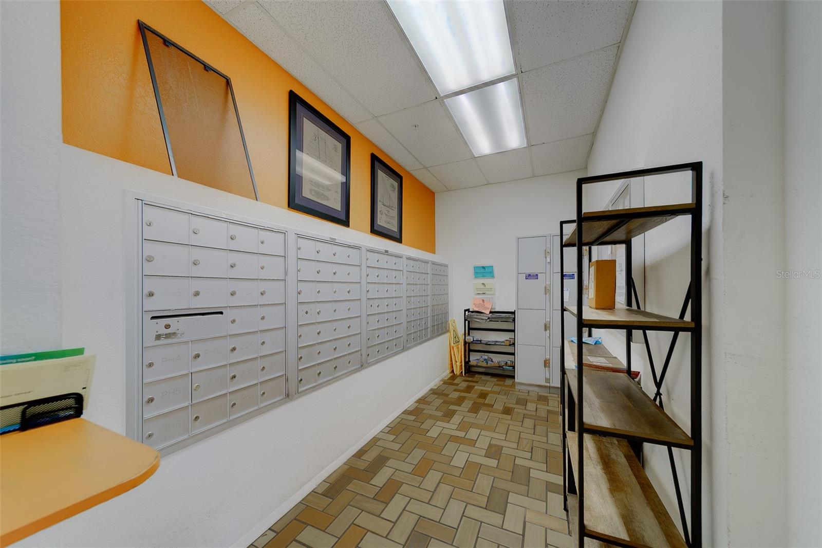 255 DOLPHIN PT #802, CLEARWATER BEACH, FL, 33767