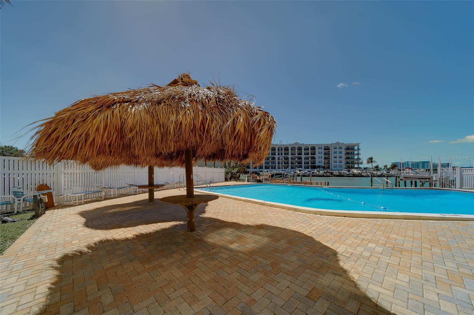 255 DOLPHIN PT #802, CLEARWATER BEACH, FL, 33767