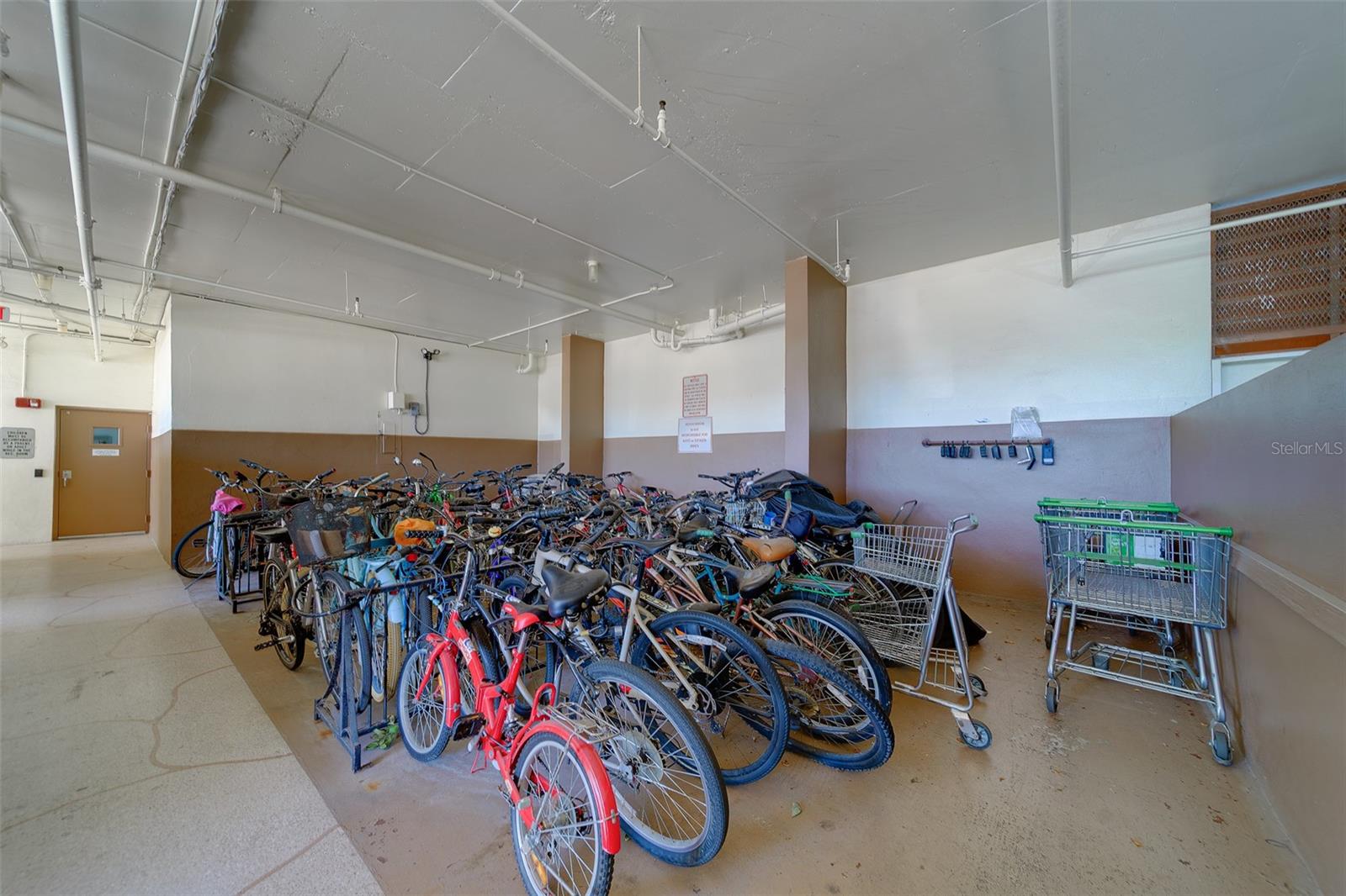255 DOLPHIN PT #802, CLEARWATER BEACH, FL, 33767