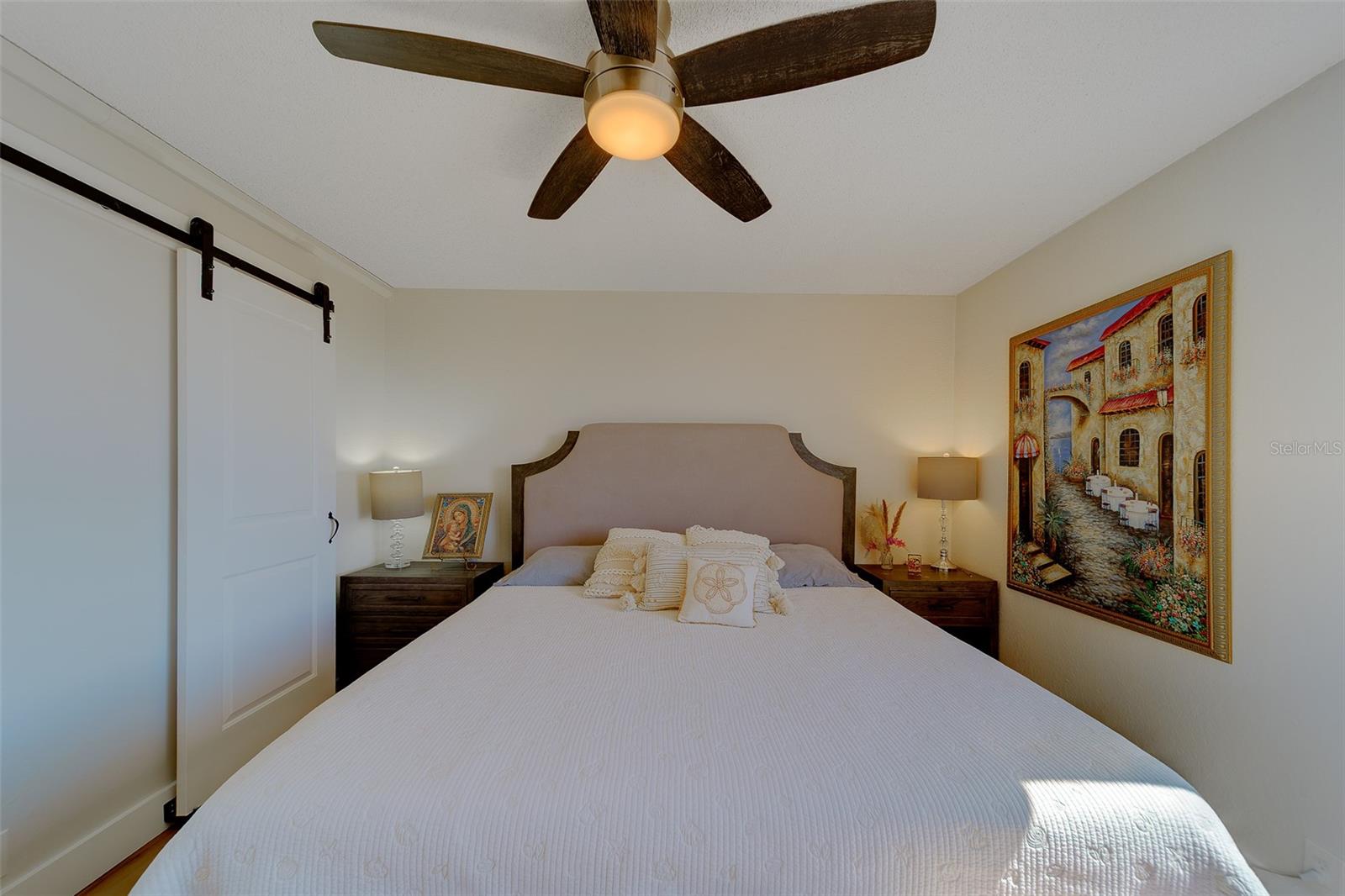255 DOLPHIN PT #802, CLEARWATER BEACH, FL, 33767