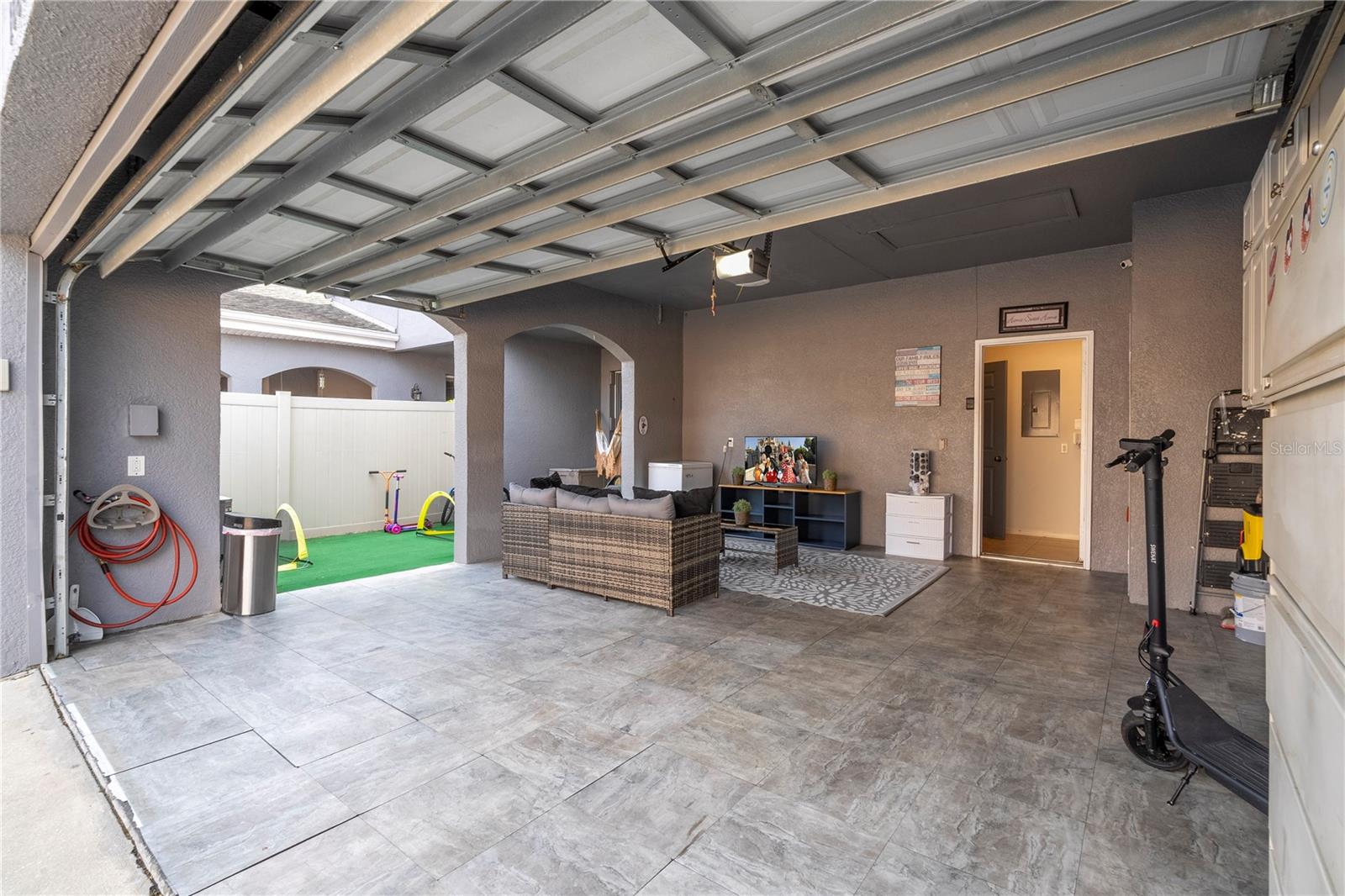 1886 ISLAND WALK DR, ORLANDO, FL, 32824