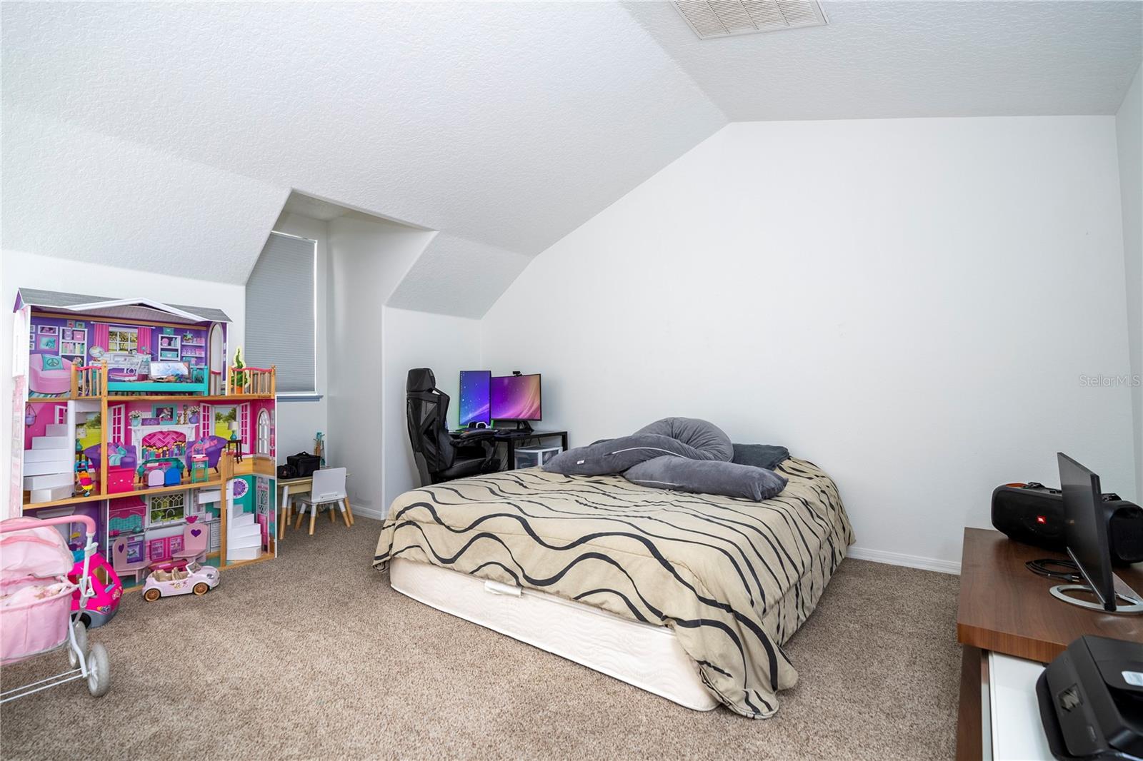 1886 ISLAND WALK DR, ORLANDO, FL, 32824